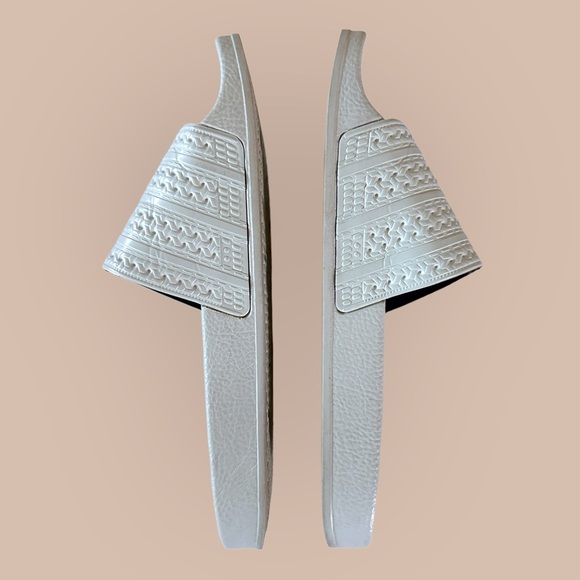 Adidas Adilette Pastel Slides - Picture 4 of 5